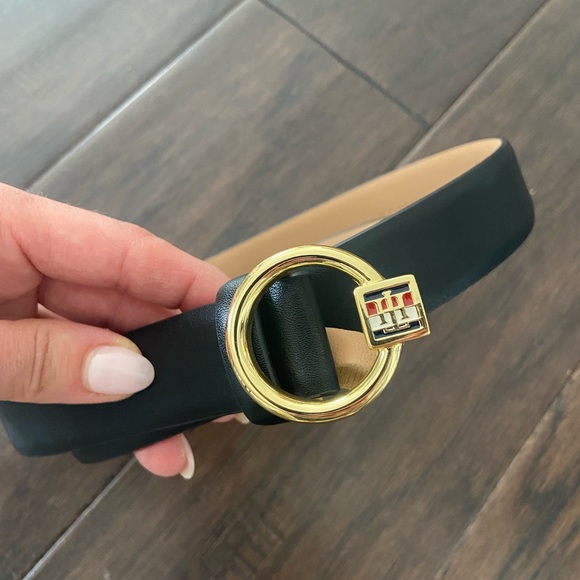 Tommy Hilfiger Accessories - Tommy Hilfiger Belt - Small/Medium
